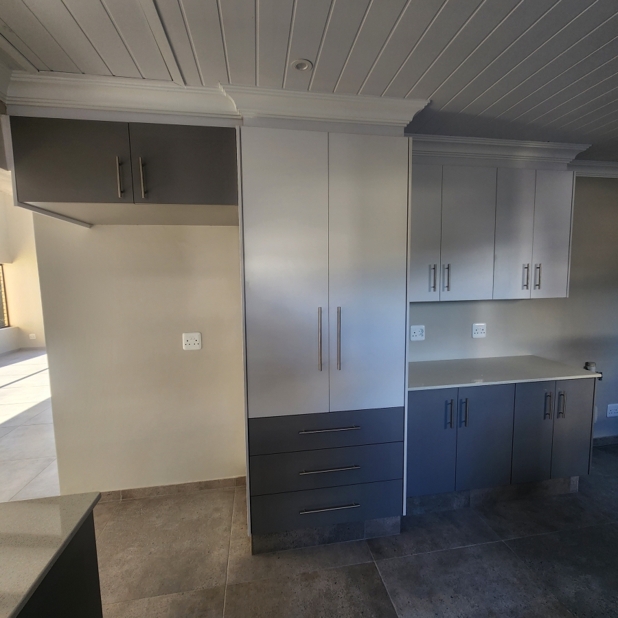 3 Bedroom Property for Sale in Dana Bay Western Cape